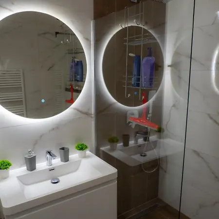 아파트 Snowluxe Free Garage *