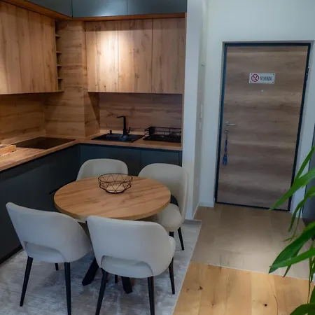 Snowluxe Free Garage Bjelašnica